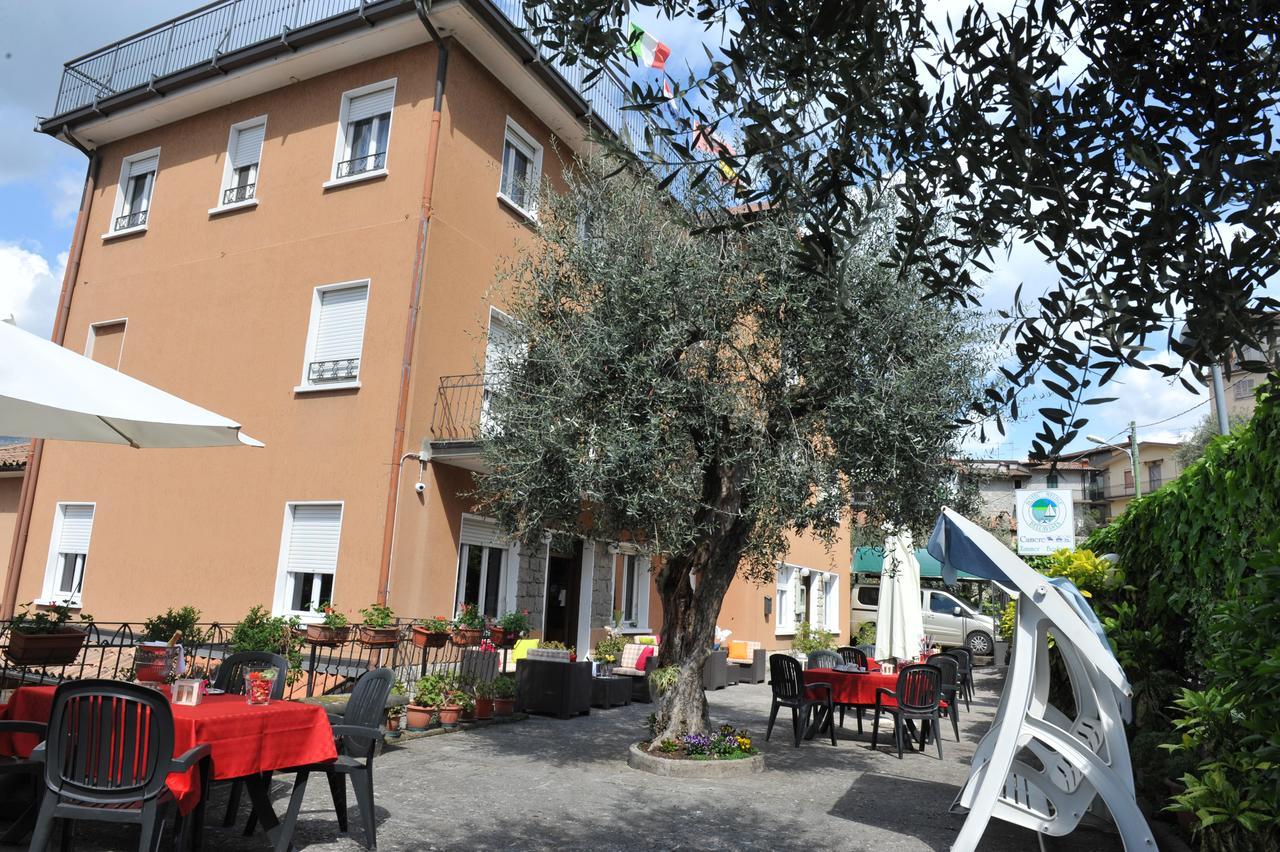 Hotel Bellavista Meuble Monte Isola Exteriör bild